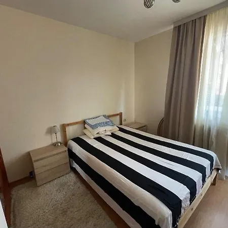 Apartament Три Стаен Апартамент, Район Център, Катедрала